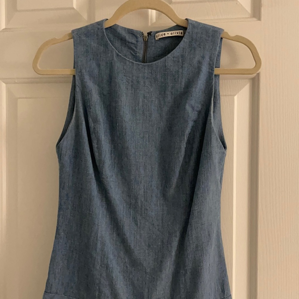 Alice & Olivia size 2 dress